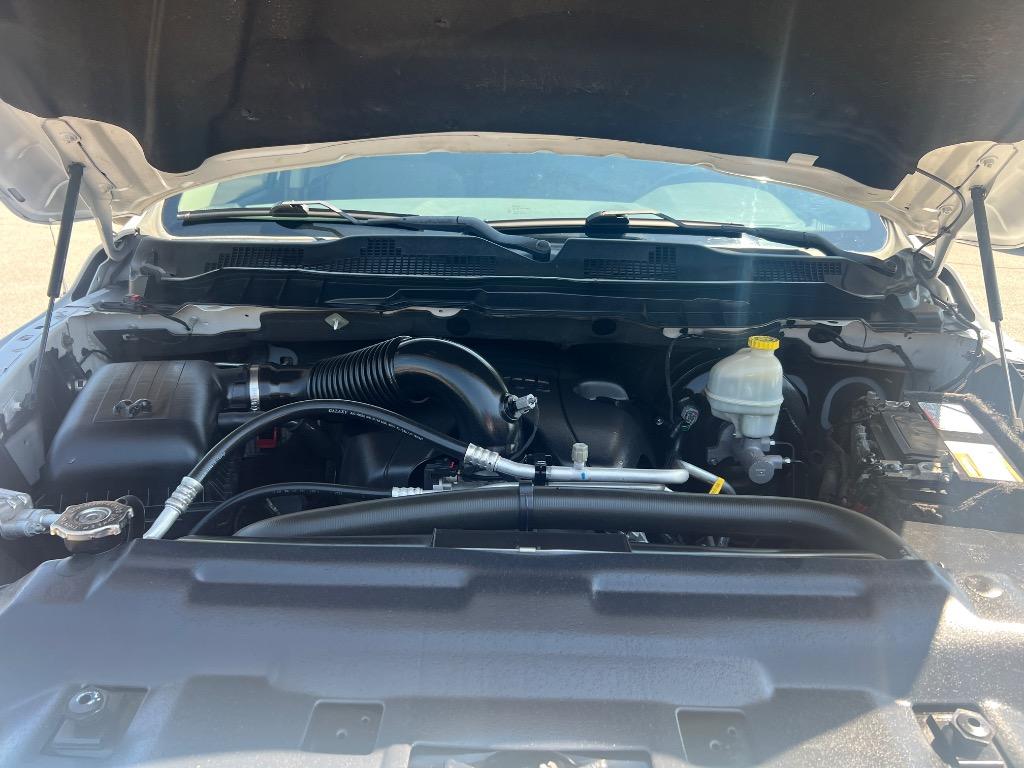 2016 Ram 1500 - $18,990