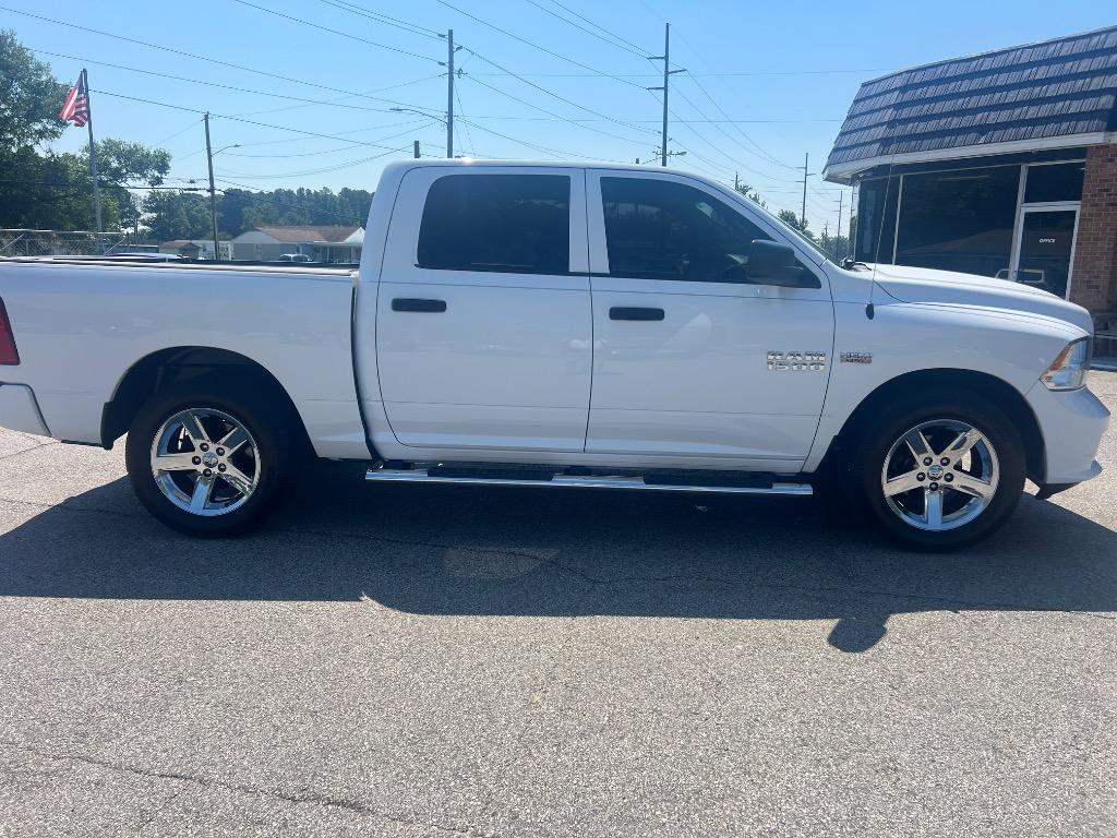 2016 Ram 1500 - $18,990
