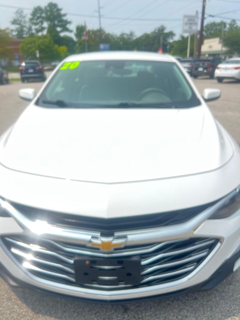 2020 Chevrolet Malibu - $13,990