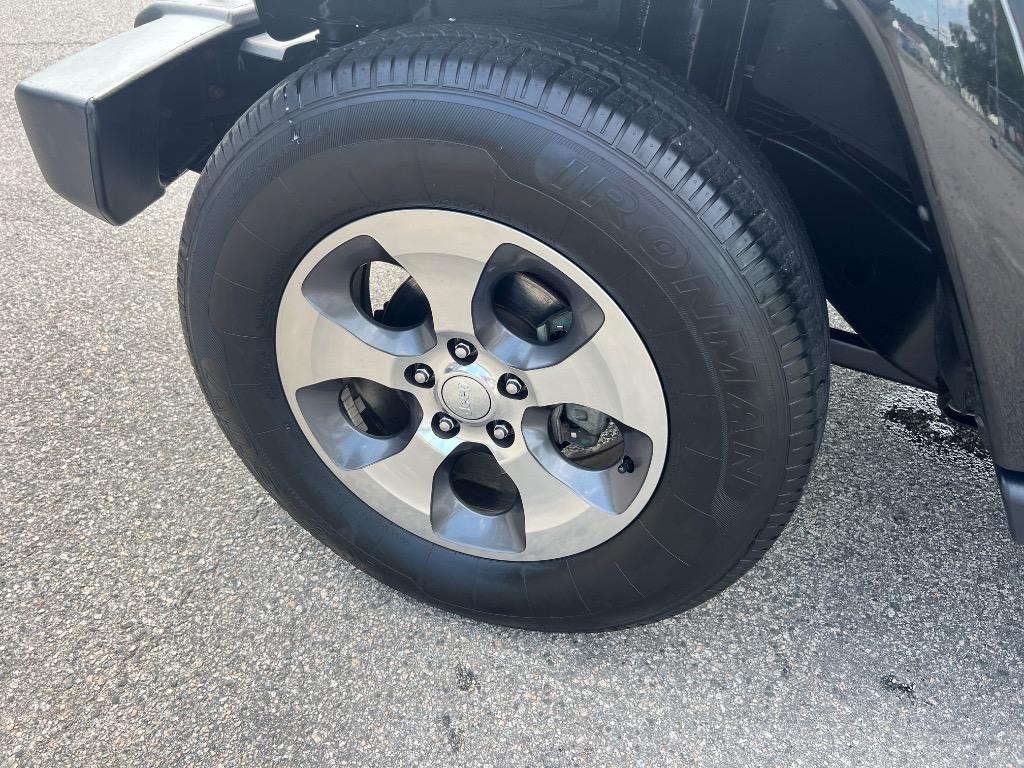 2018 Jeep Wrangler - $20,990