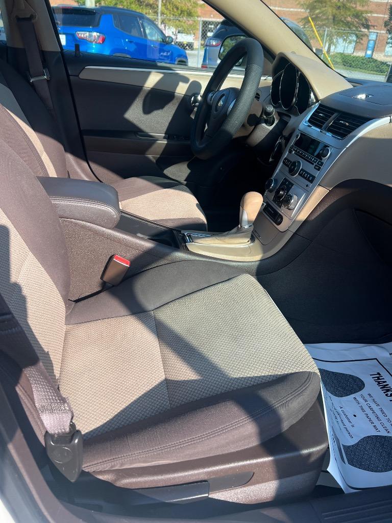 2012 Chevrolet Malibu - $7,990