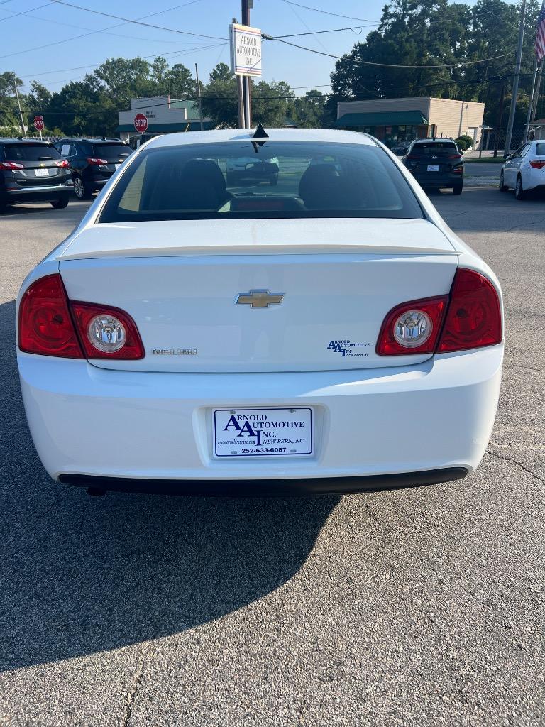 2012 Chevrolet Malibu - $7,990