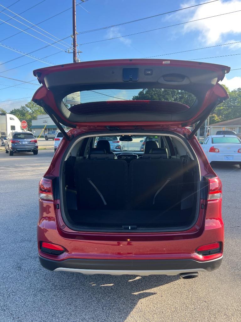 2019 Kia Sorento - $15,990
