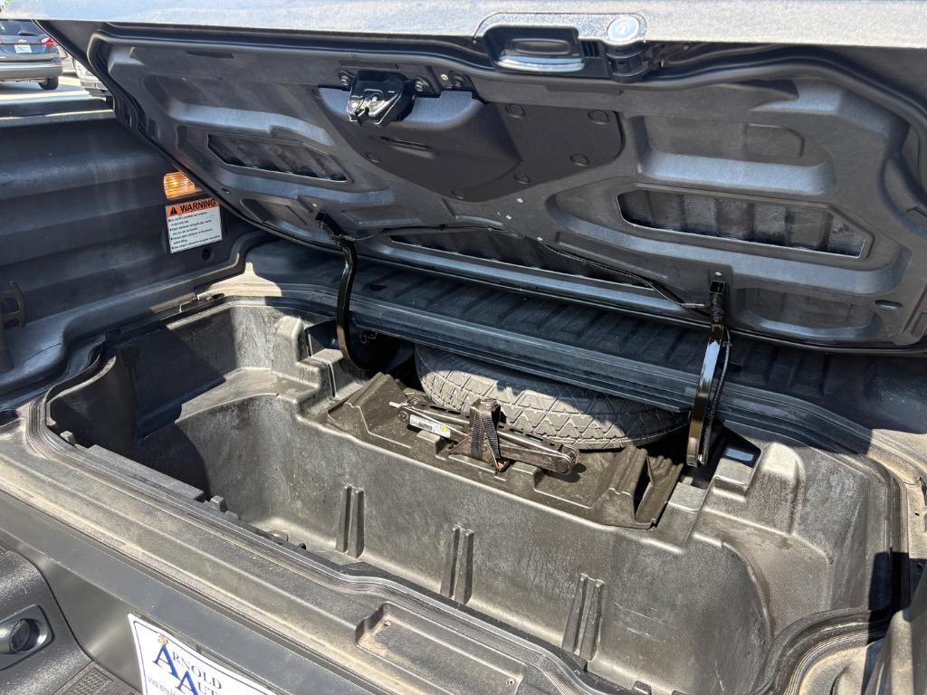 2022 Honda Ridgeline - $28,990