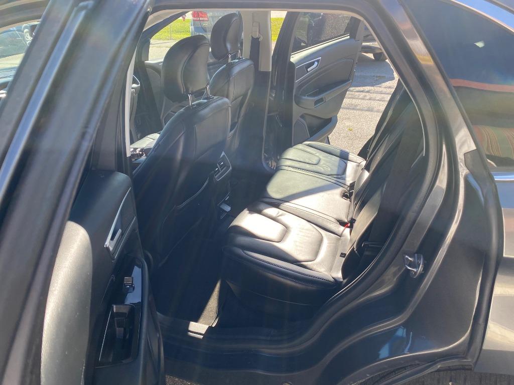 2017 Ford Edge