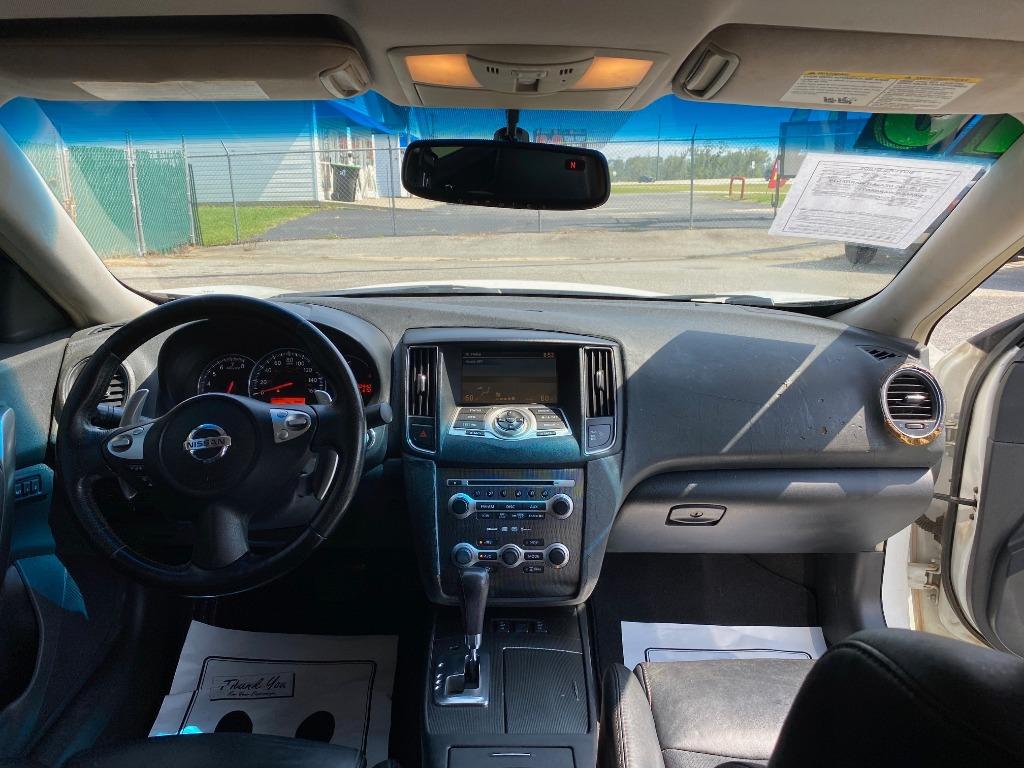 2010 Nissan Maxima
