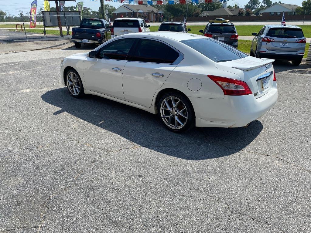2010 Nissan Maxima