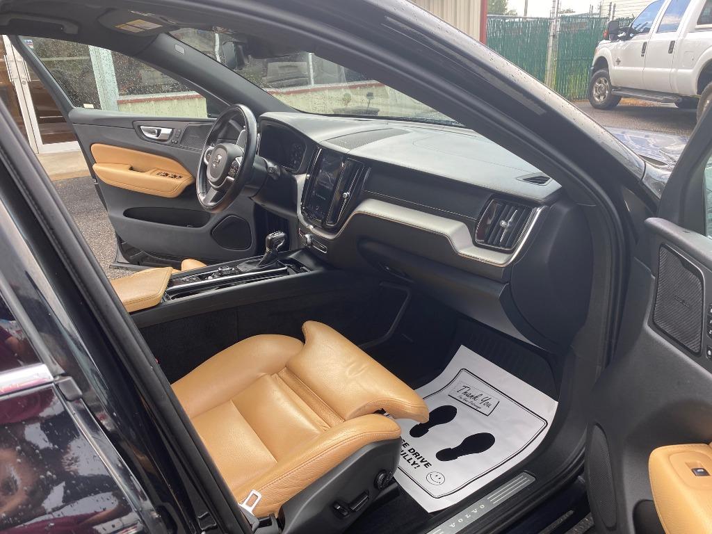 2019 Volvo XC60