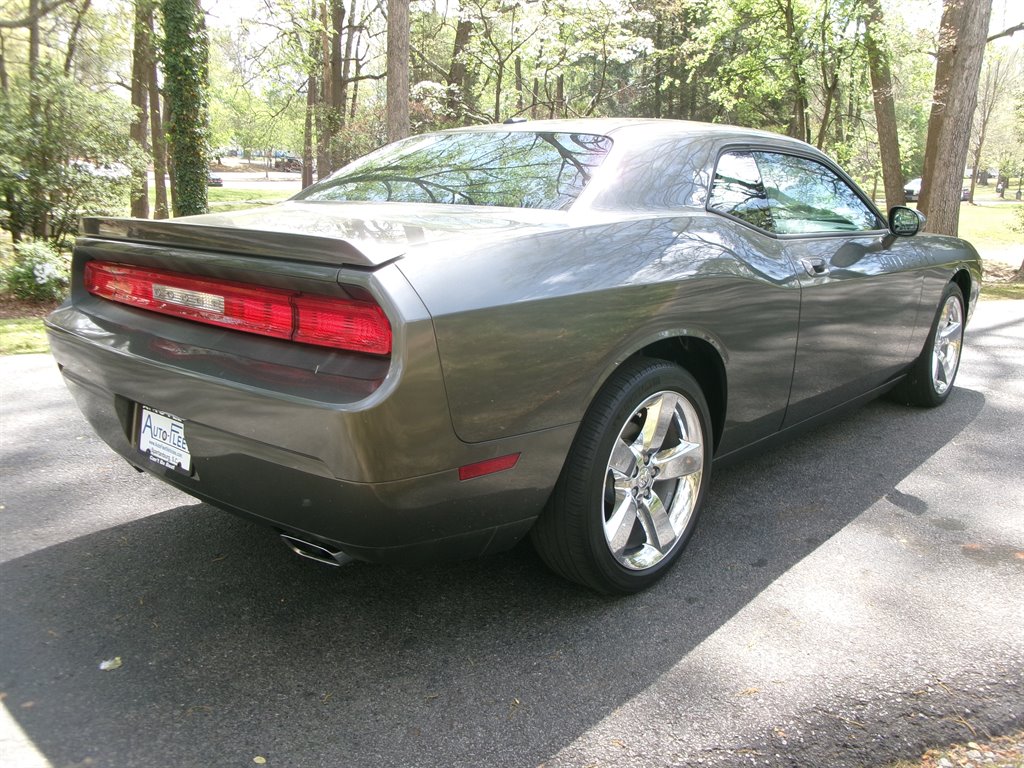 2009 Dodge Challenger R/T photo