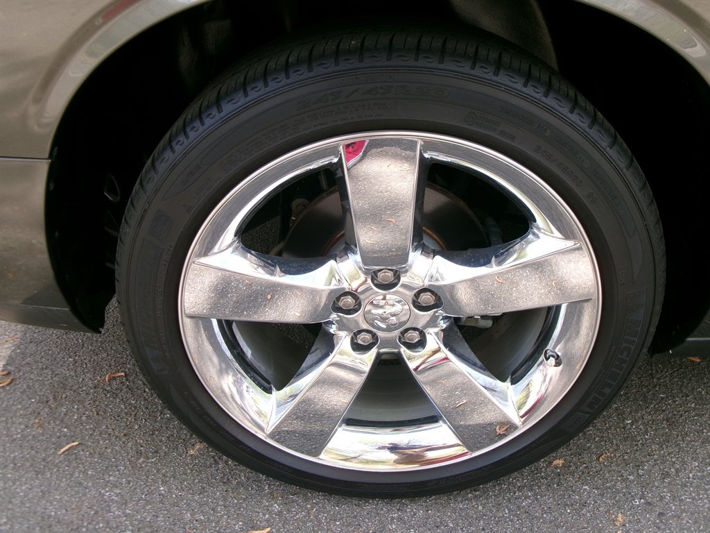 2009 Dodge Challenger R/T photo