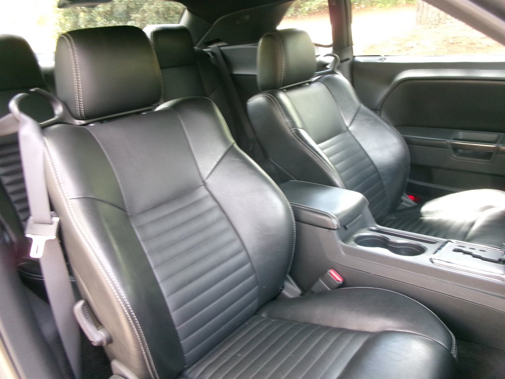 2009 Dodge Challenger R/T photo