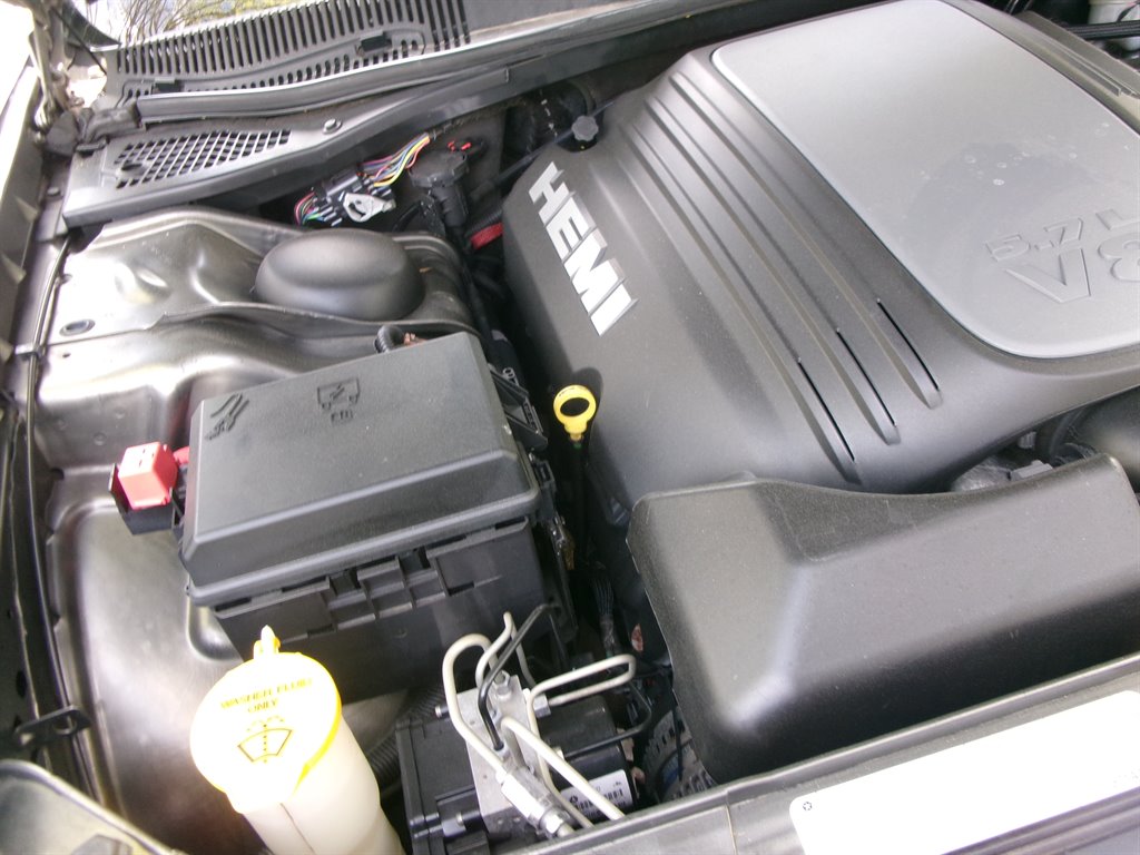 2009 Dodge Challenger R/T photo