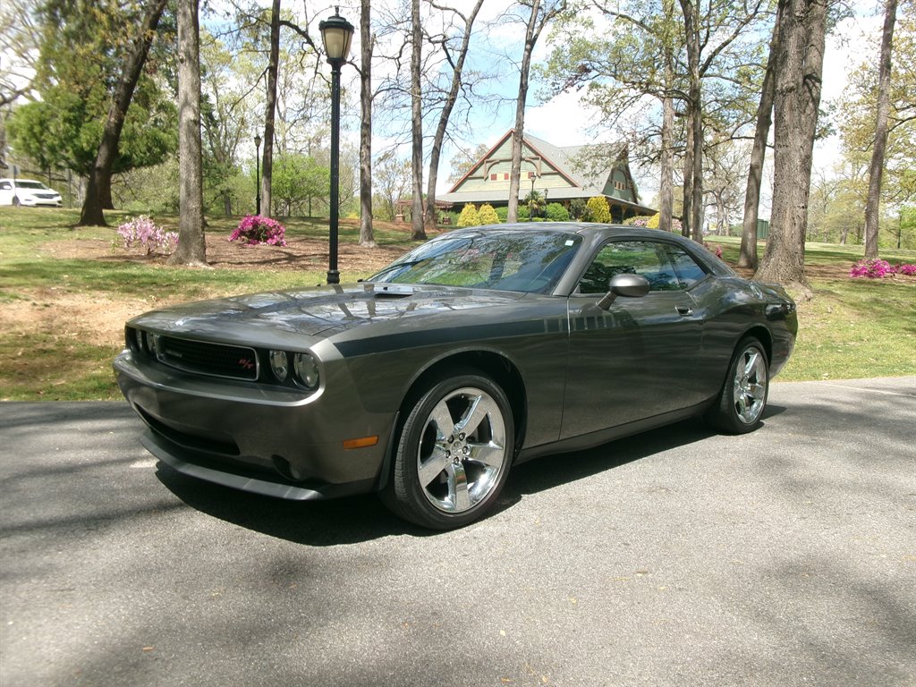 2009 Dodge Challenger R/T photo