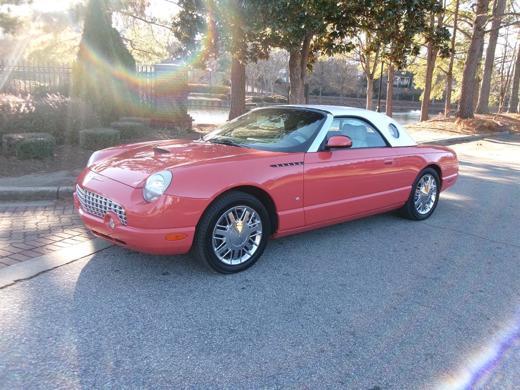2003 Ford Thunderbird 007 Limited Edition photo