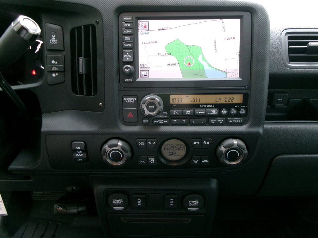 2014 Honda Ridgeline SE photo