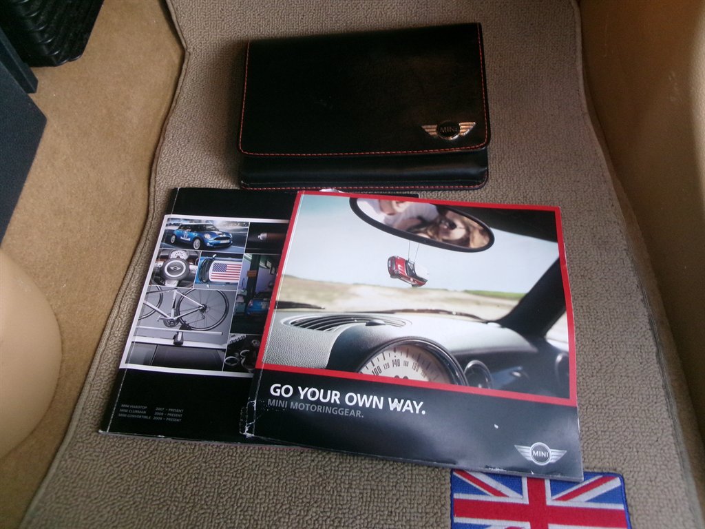 2005 MINI Cooper S photo