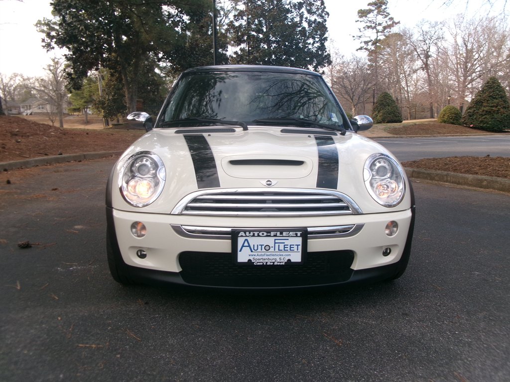 2005 MINI Cooper S photo