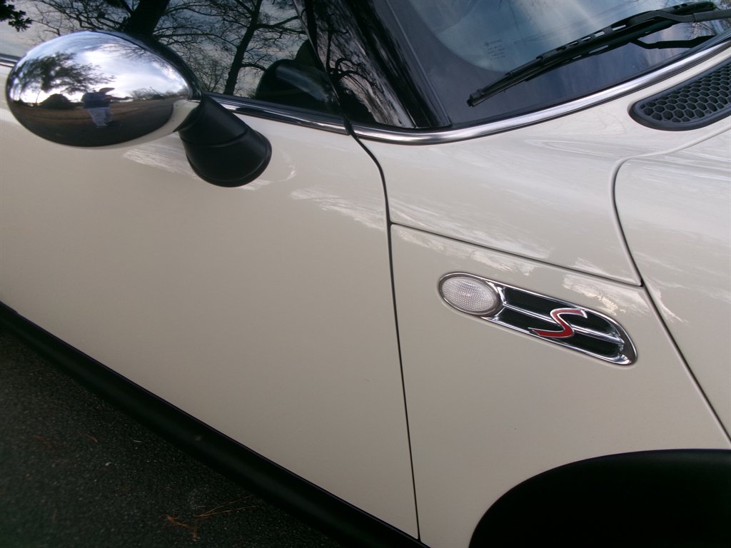 2005 MINI Cooper S photo