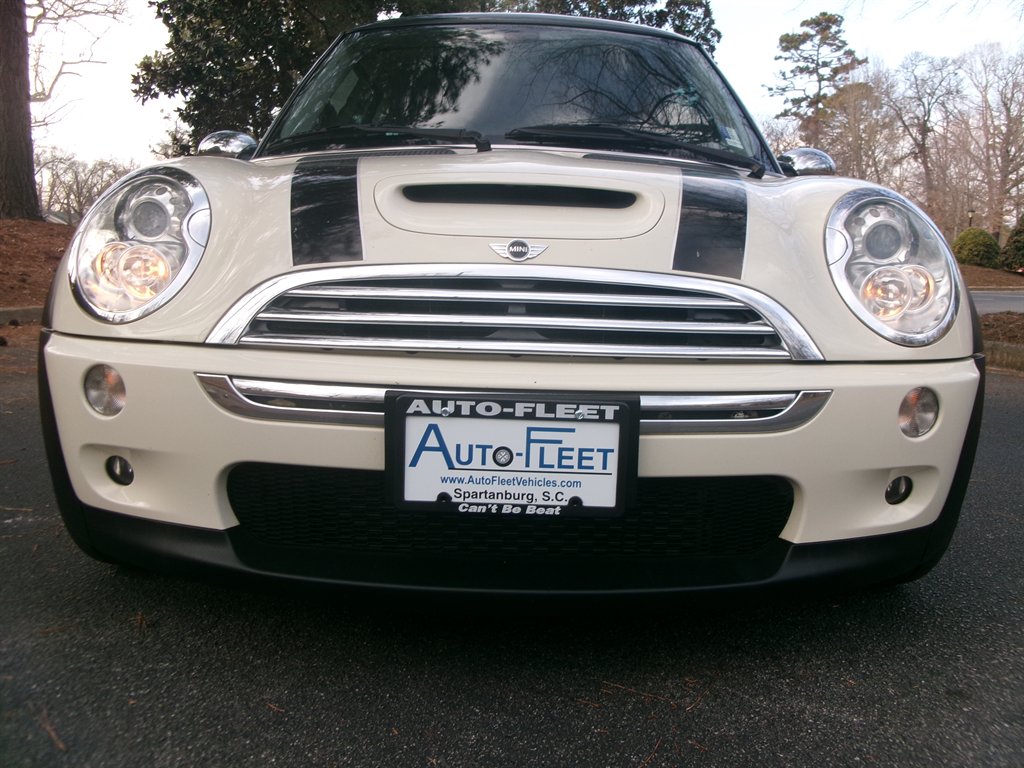 2005 MINI Cooper S photo