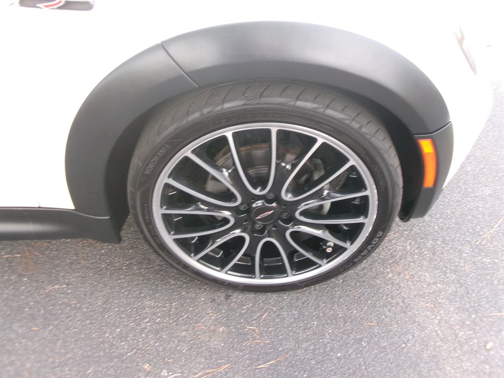2005 MINI Cooper S photo