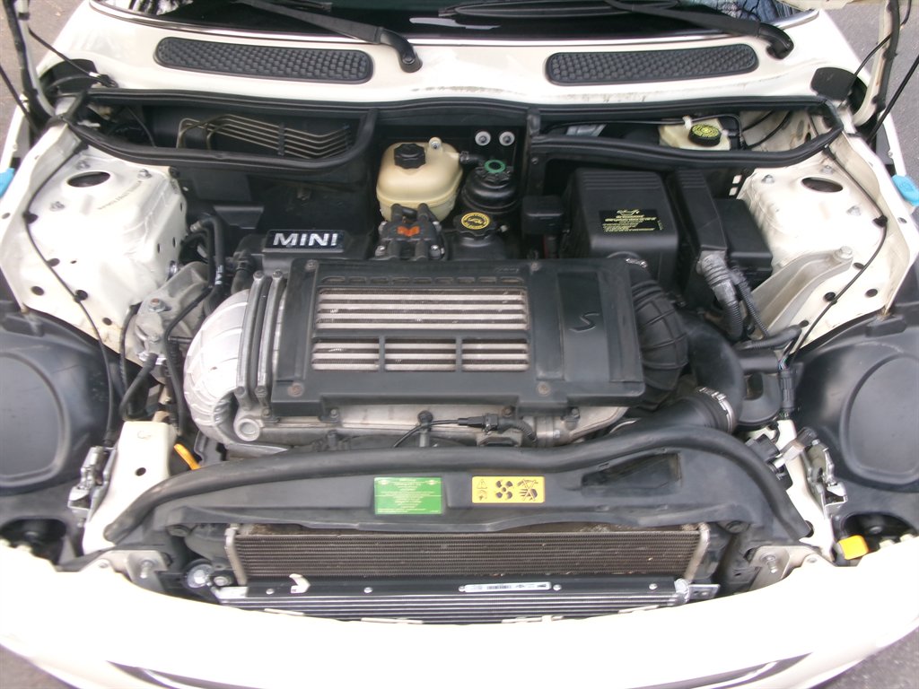 2005 MINI Cooper S photo