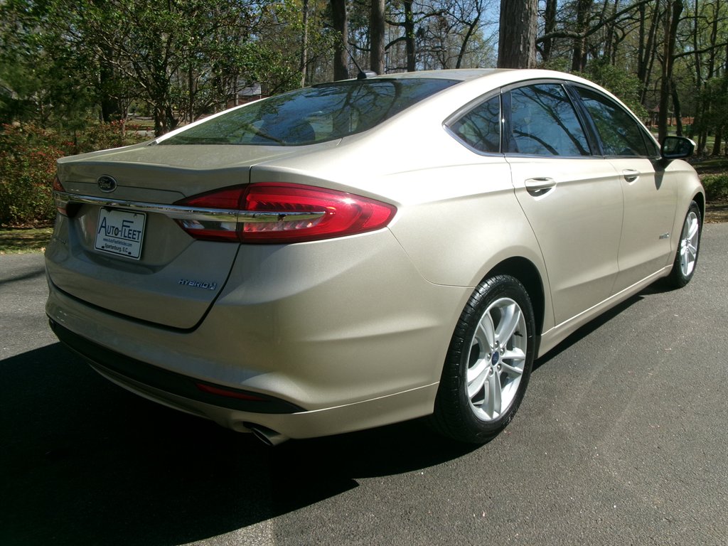2018 Ford Fusion S Hybrid photo