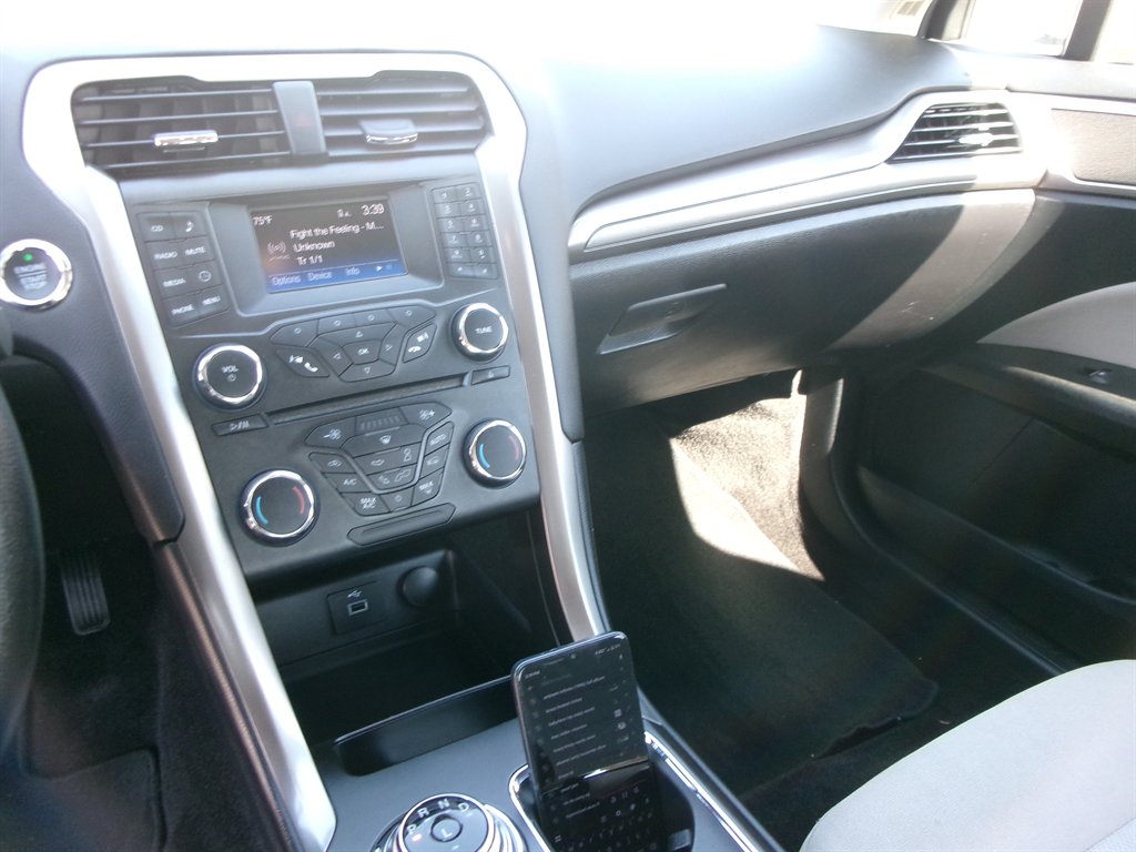 2018 Ford Fusion S Hybrid photo