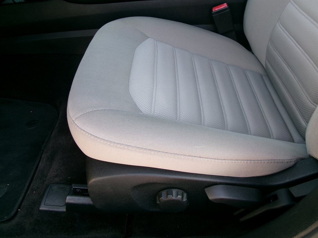 2018 Ford Fusion S Hybrid photo