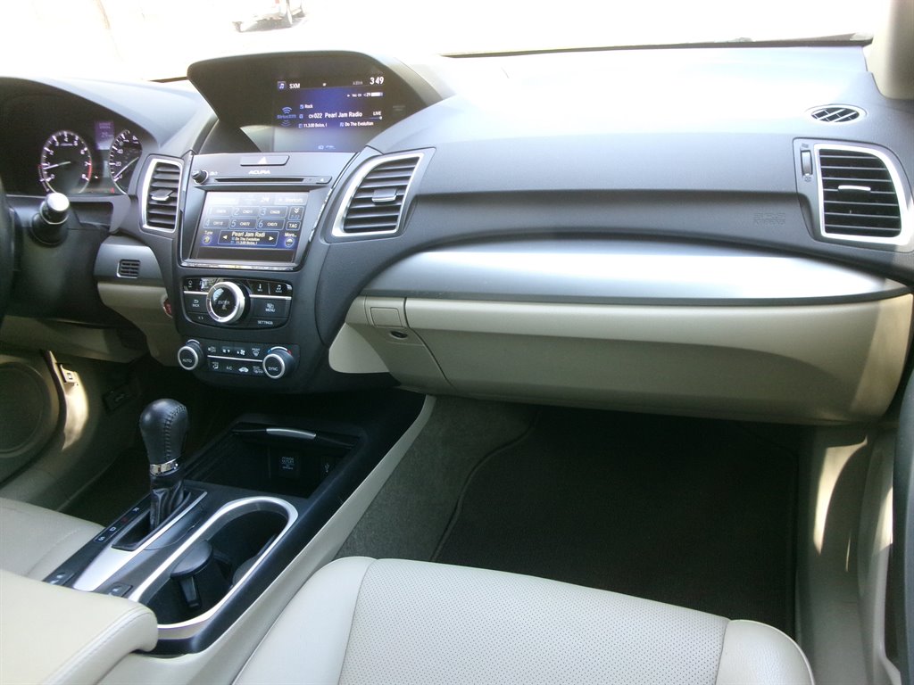 2016 Acura RDX Tech photo