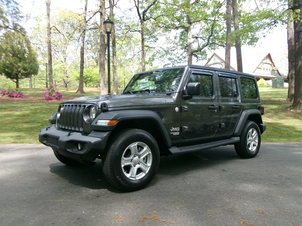 2018 Jeep All-New Wrangler Unlimited Sport photo
