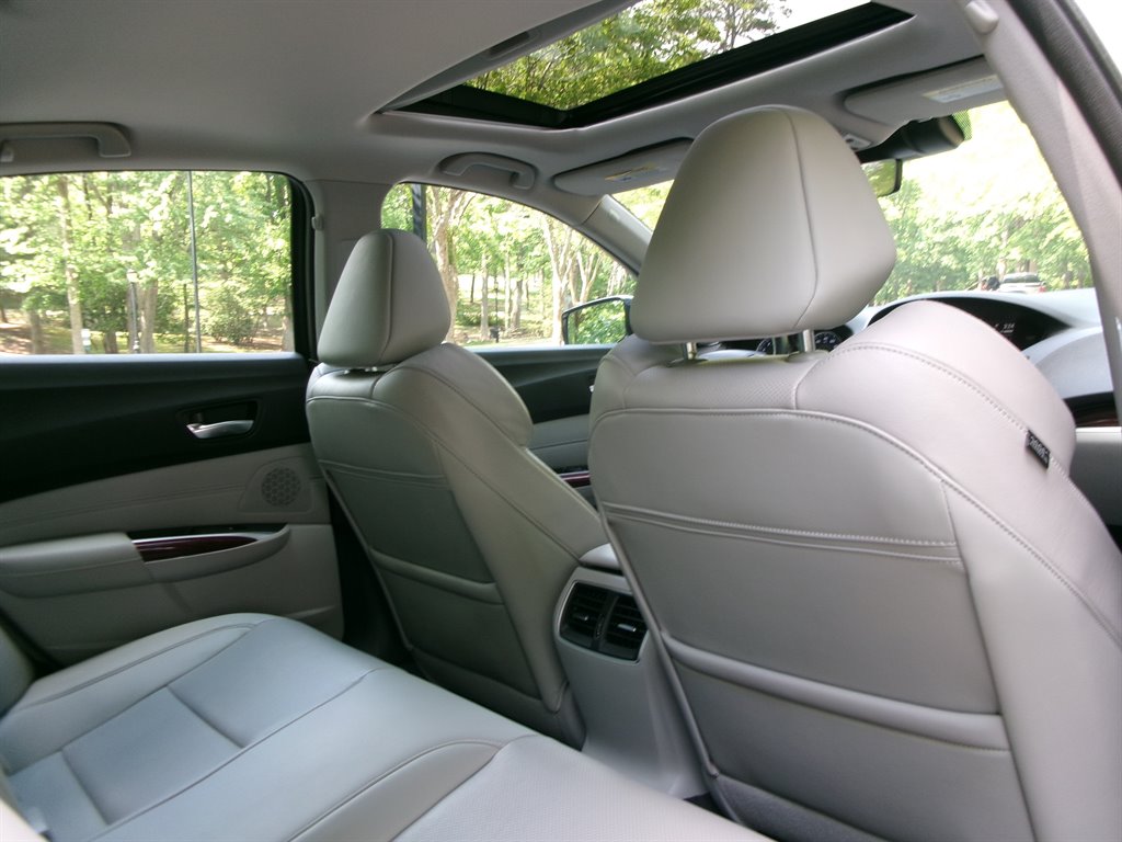 2016 Acura TLX Tech photo