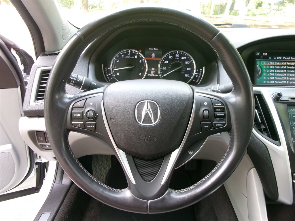 2016 Acura TLX Tech photo
