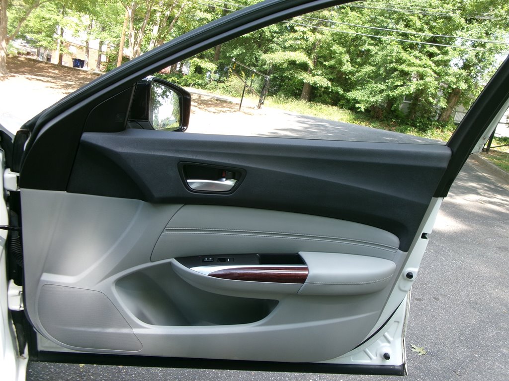 2016 Acura TLX Tech photo