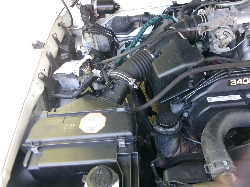 1999 Toyota 4Runner SR5 photo