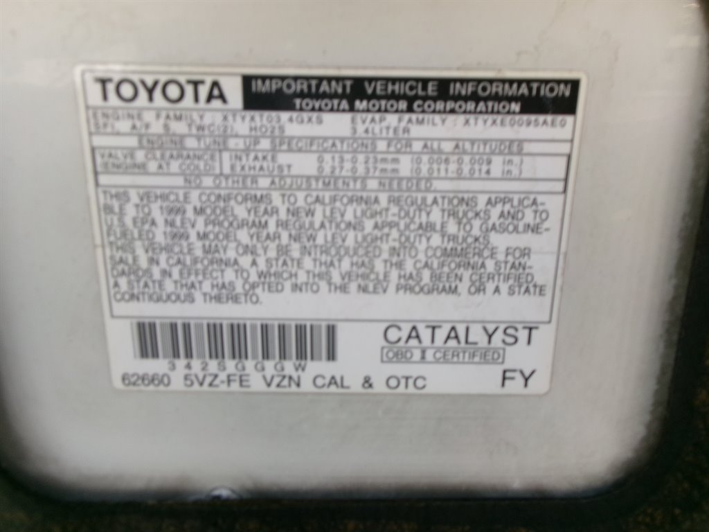 1999 Toyota 4Runner SR5 photo