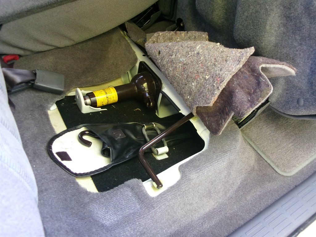 1999 Toyota 4Runner SR5 photo