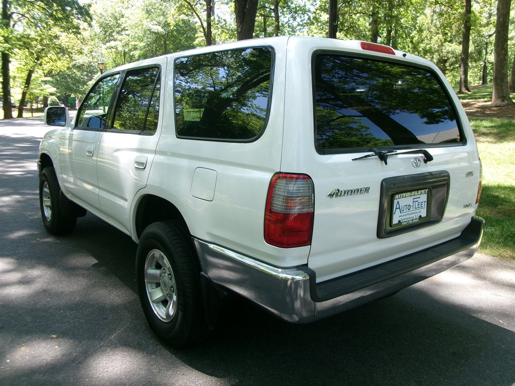 1999 Toyota 4Runner SR5 photo