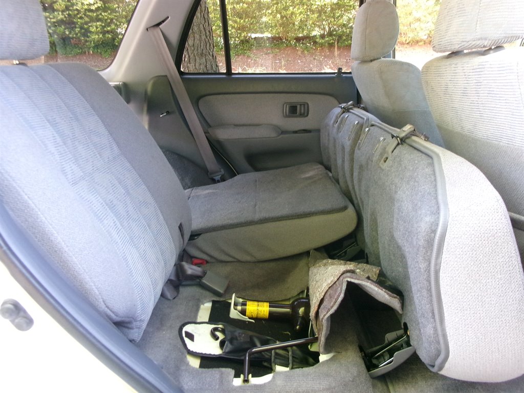 1999 Toyota 4Runner SR5 photo