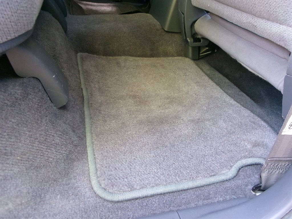1999 Toyota 4Runner SR5 photo