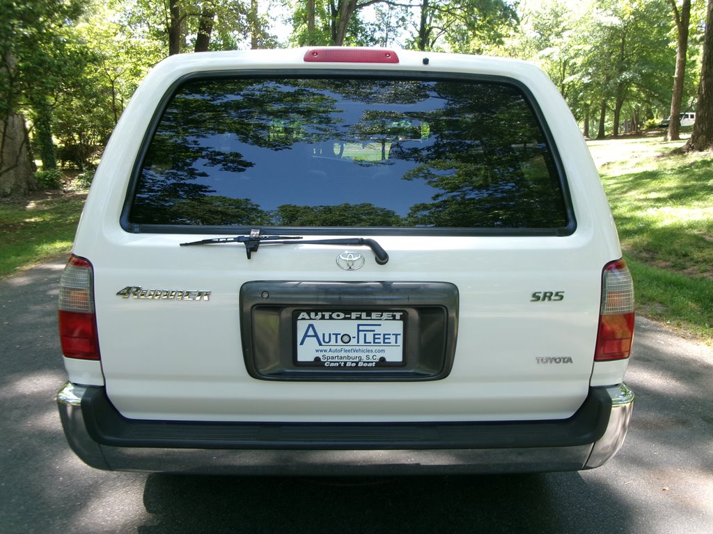 1999 Toyota 4Runner SR5 photo