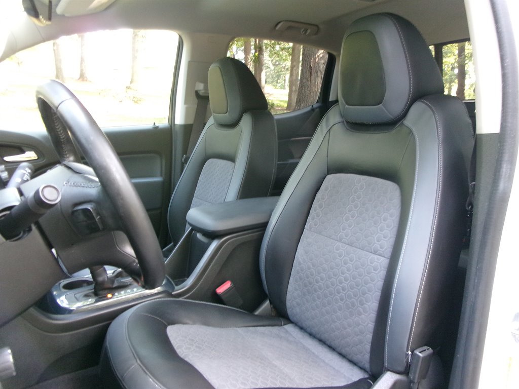 2016 Chevrolet Colorado Z71 photo