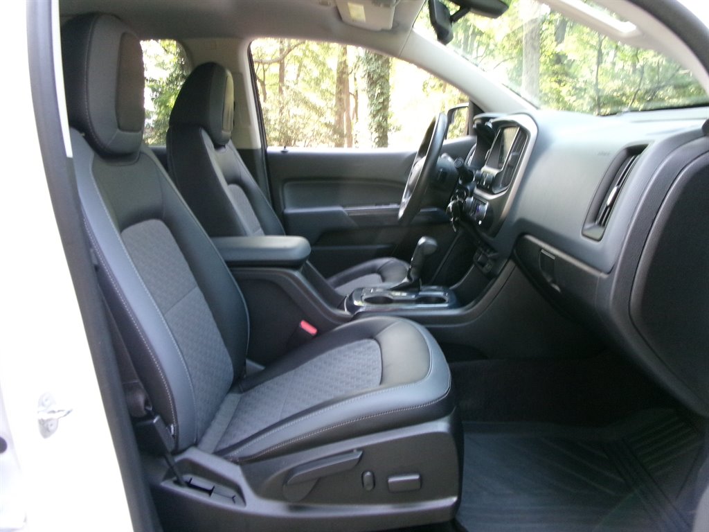 2016 Chevrolet Colorado Z71 photo