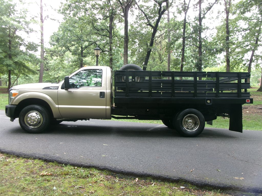 2014 Ford F-350 XL photo