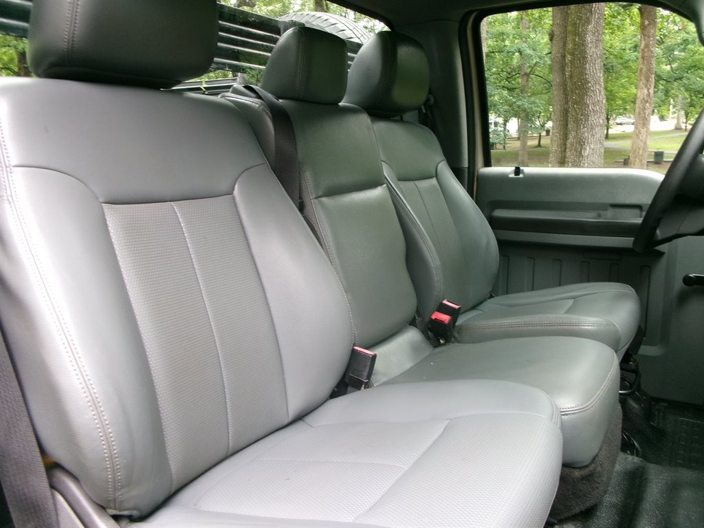 2014 Ford F-350 XL photo