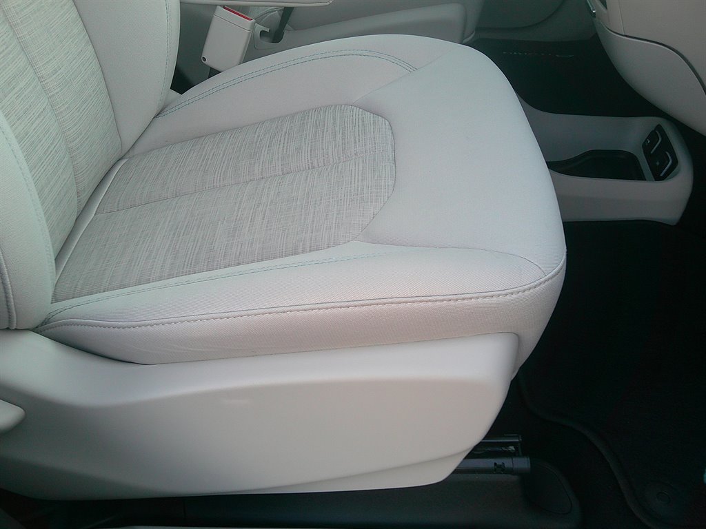 2017 Chrysler Pacifica - $24,995