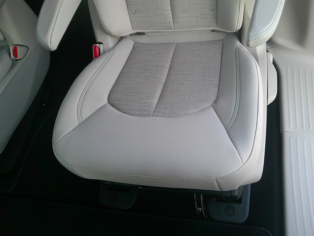 2017 Chrysler Pacifica - $24,995
