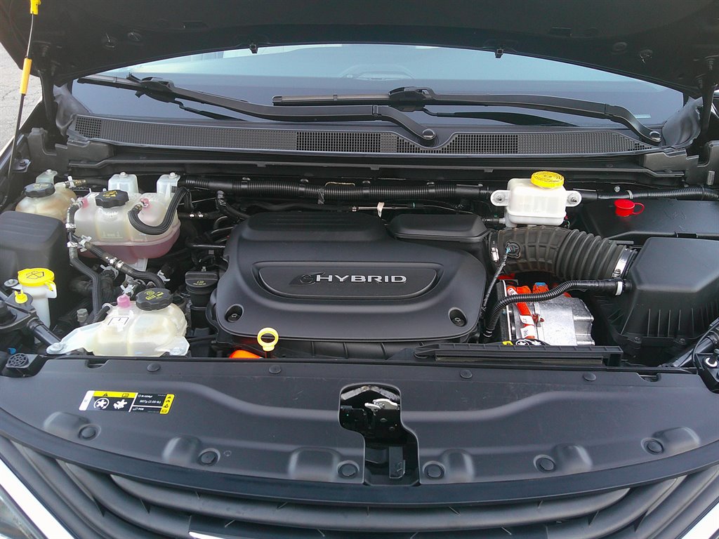 2017 Chrysler Pacifica - $24,995