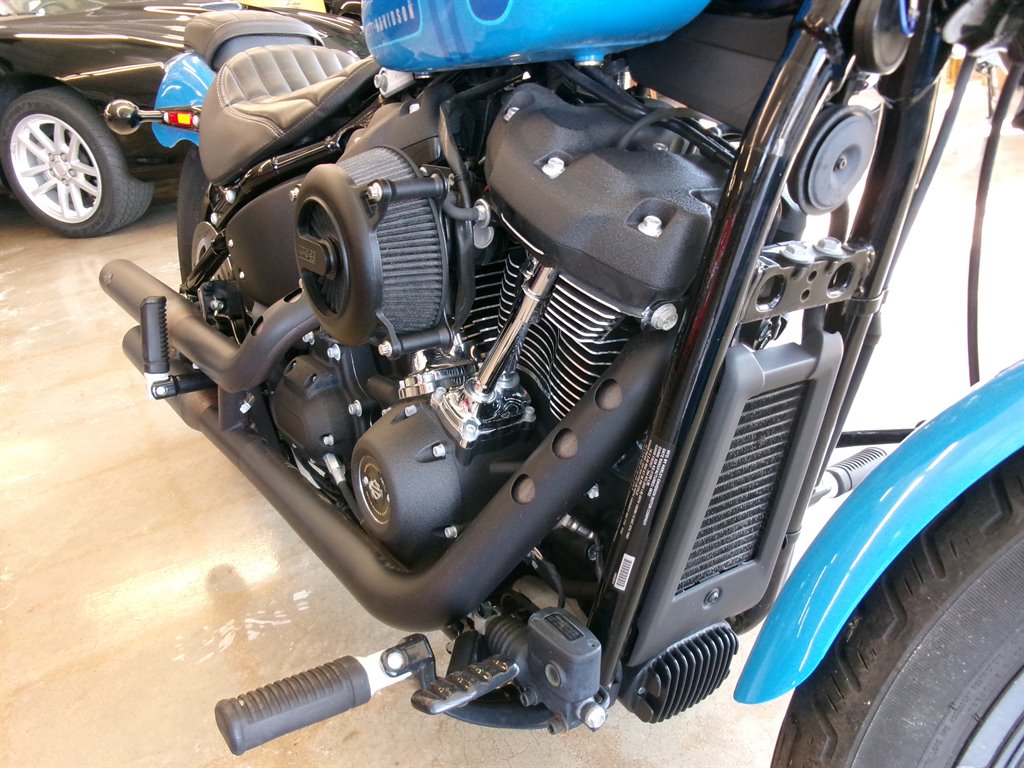 2022 Harley-davidson Street Bob 114 - $8,995