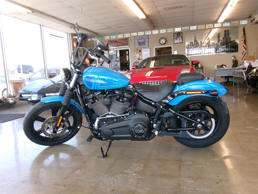 2022 Harley-davidson Street Bob 114 - $8,995