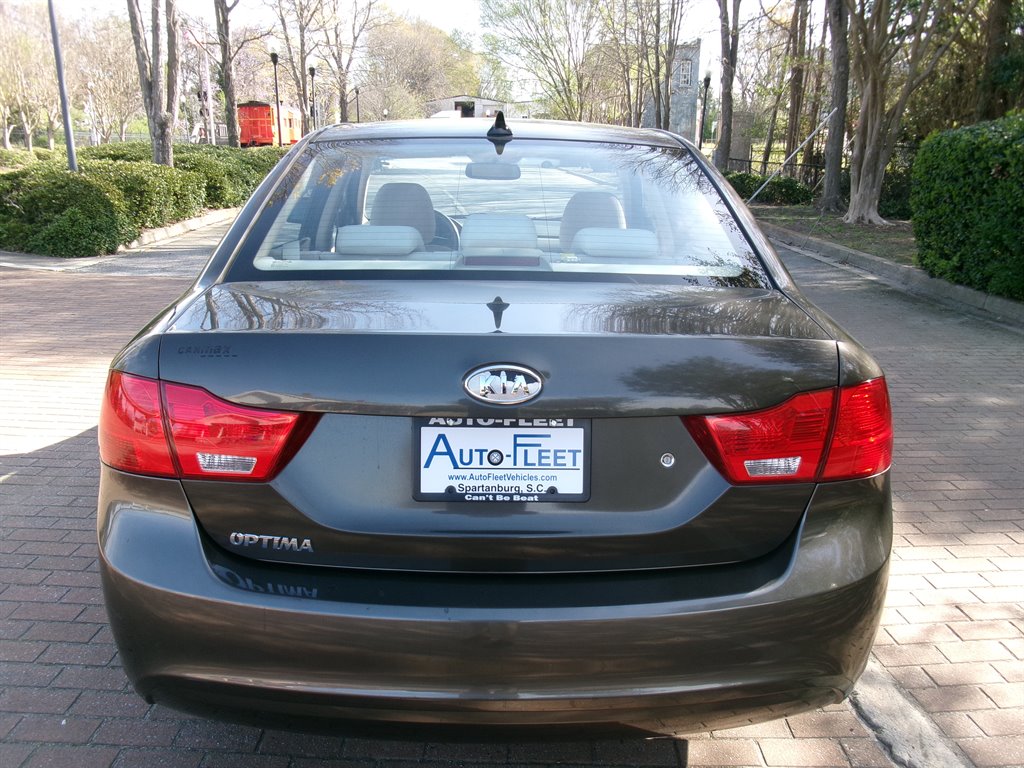2010 Kia Optima - $6,995